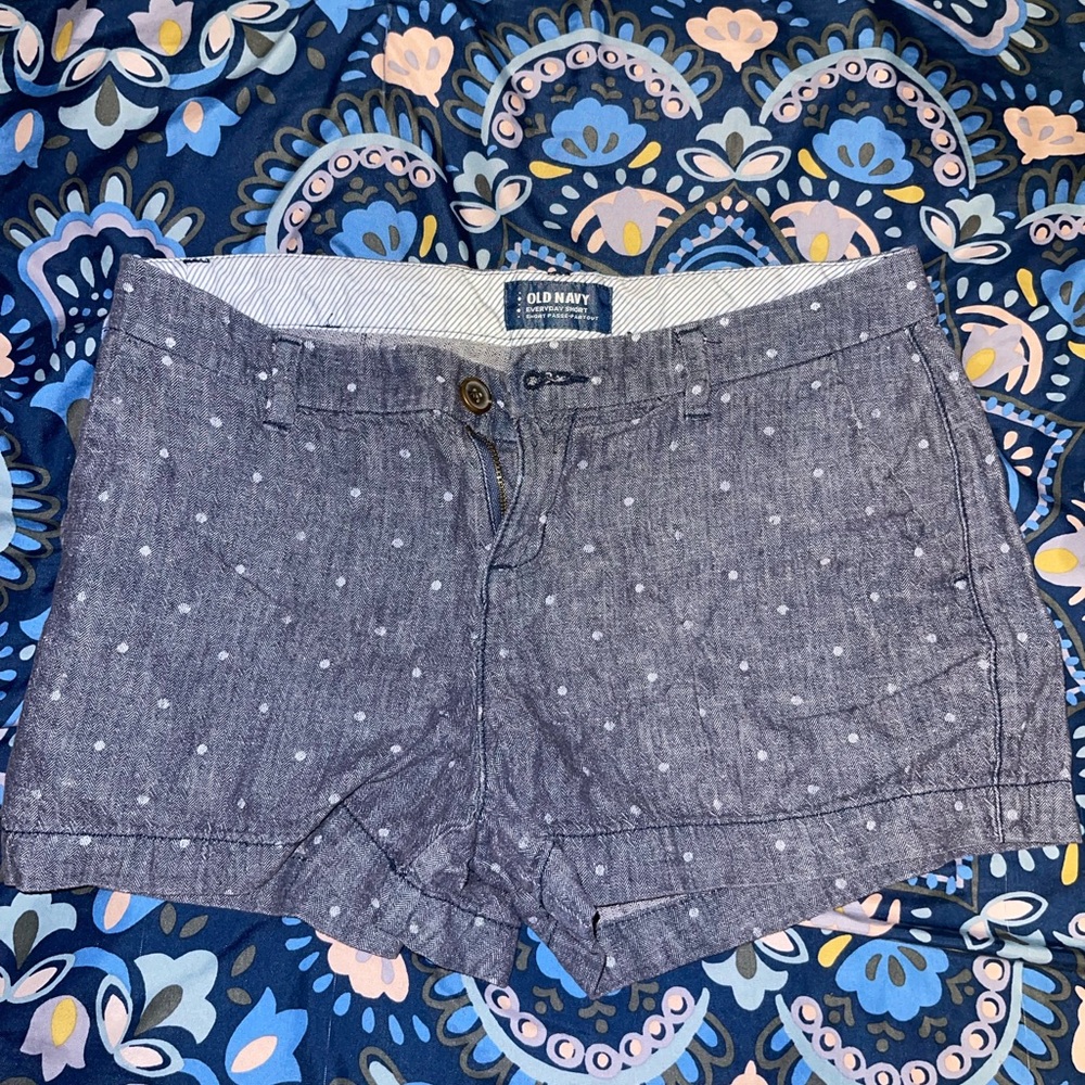Old navy everyday shorts